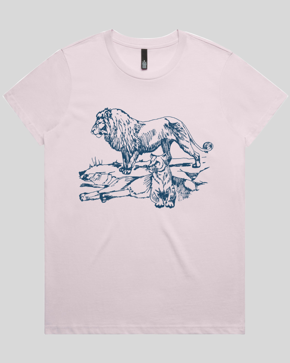 Watchful Kingship Women's T-Shirt