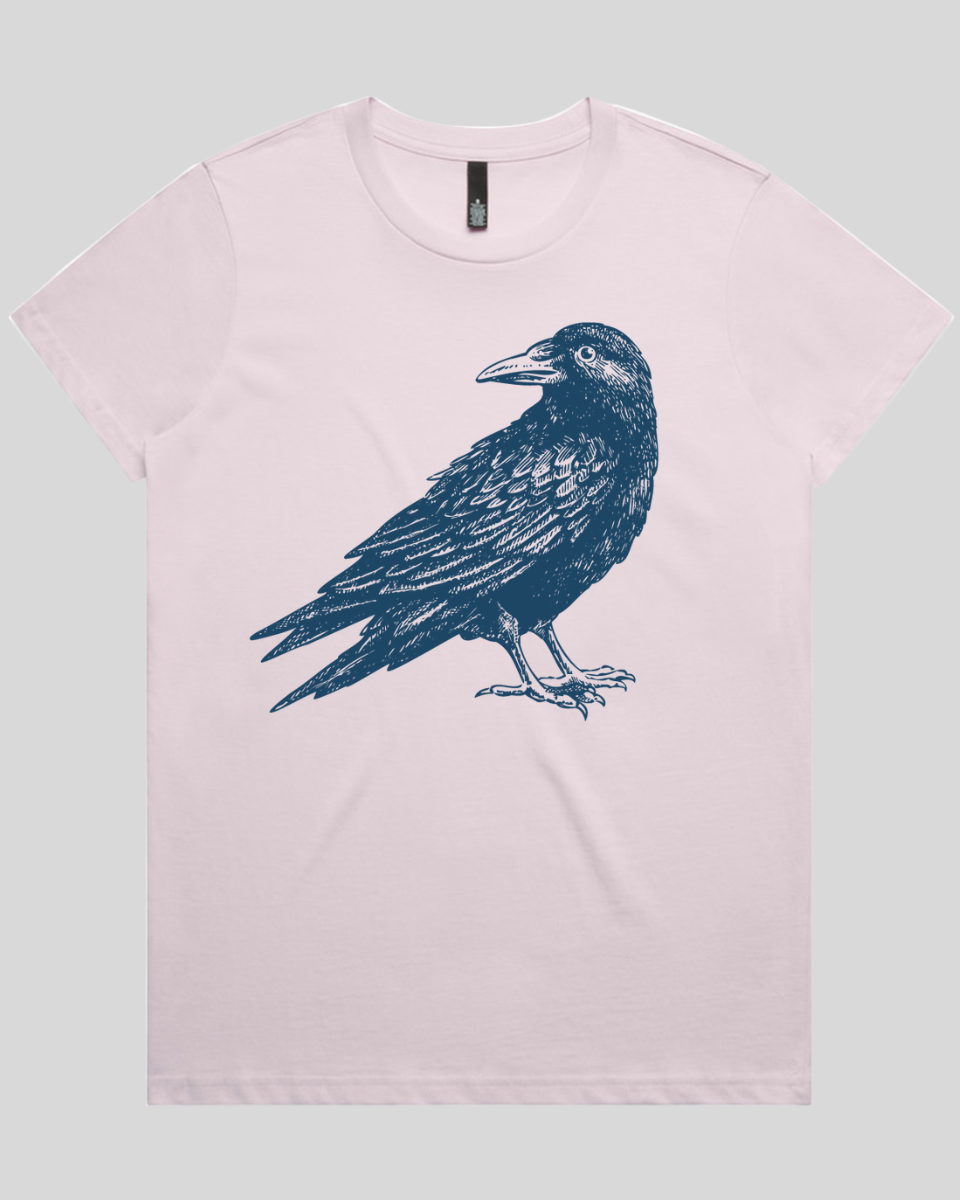 Raven Standing Women's T-Shirt