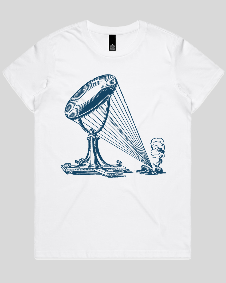 Retro Magnifying Glass Women's T-Shirt