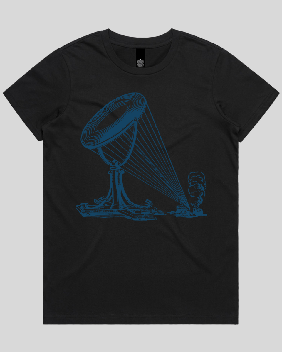 Retro Magnifying Glass Women's T-Shirt