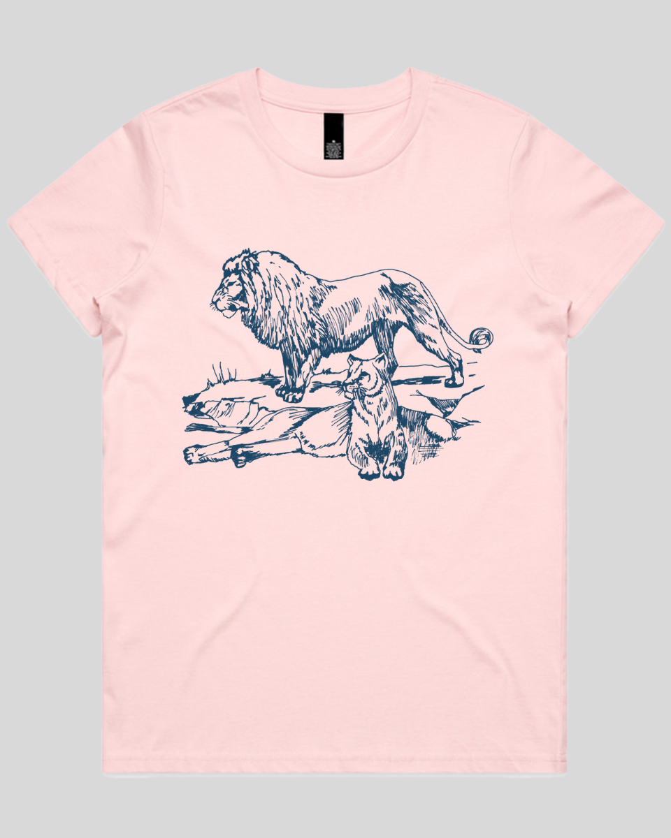 Watchful Kingship Women's T-Shirt