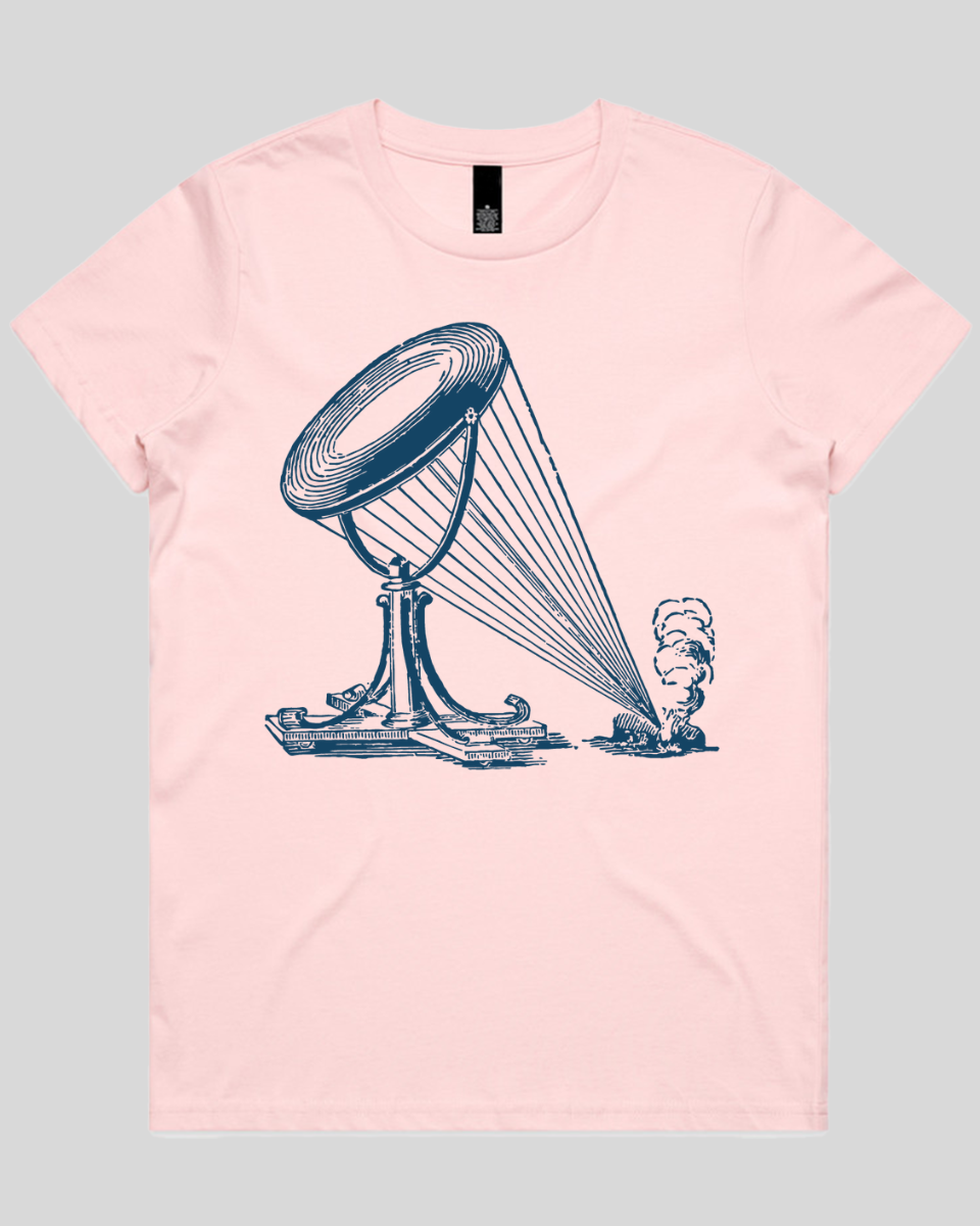 Retro Magnifying Glass Women's T-Shirt