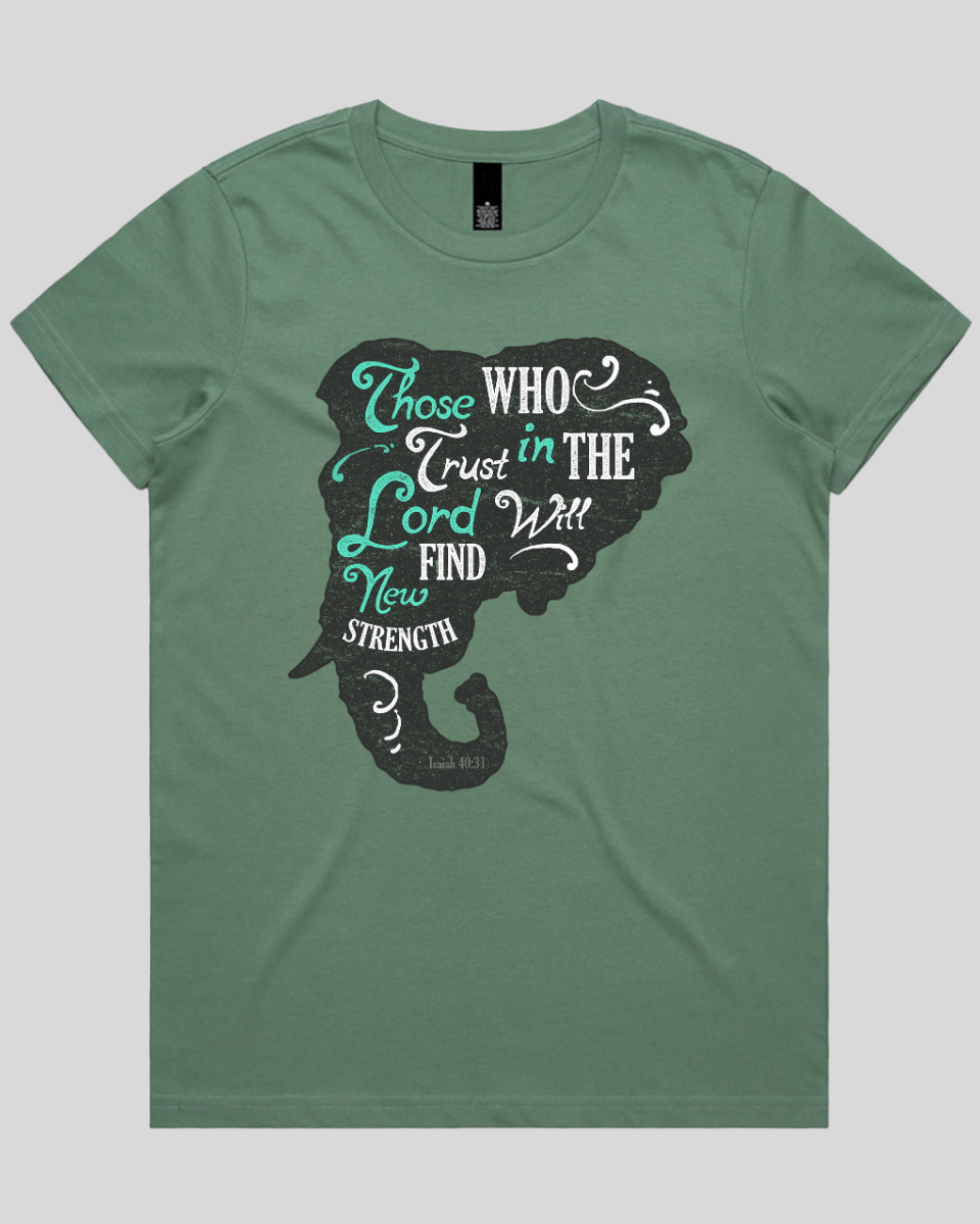 Trust In The Lord Women's T-Shirt