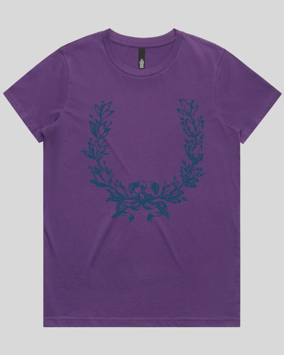Wreath-Flower Women's T-Shirt