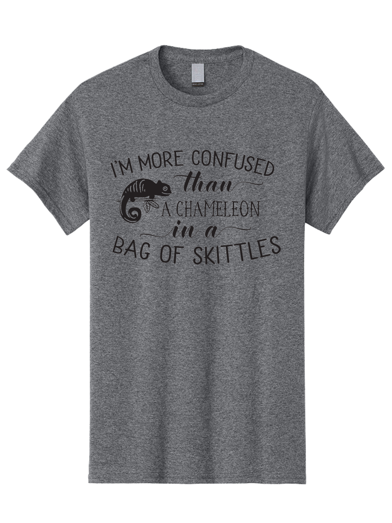 I-M-More-Confused-Than-A-Chameleon-In-A-Bag-Of-Skittles Men'S Graphic Tee, 100% Cotton, Comfortable Casual Summer Wear, Machine Washable, Funny Quote, Humorous Saying, Confused Chameleon, Bag Of Skittles, Playful Graphic, Whimsical Design, Aac863