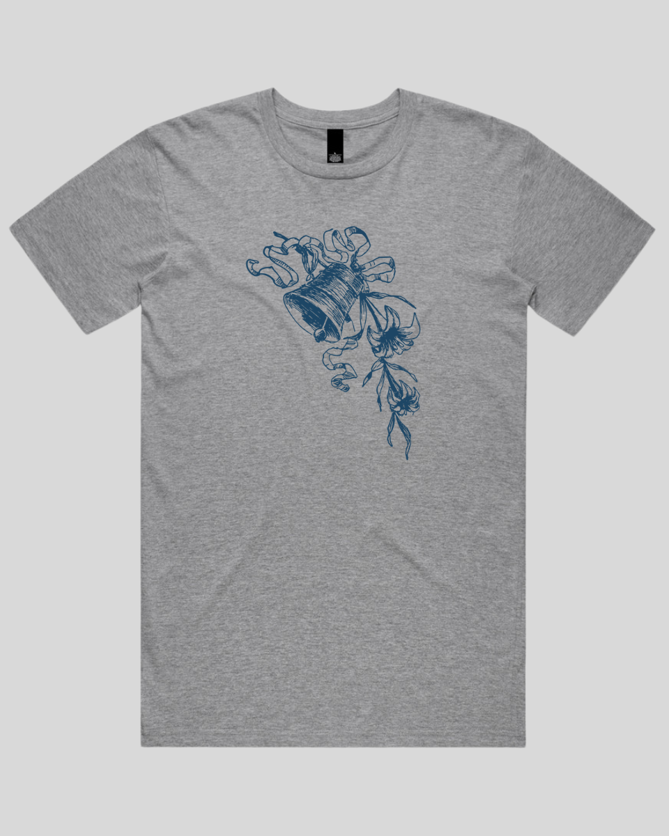 Victorian Bloom Ring Men's T-Shirt