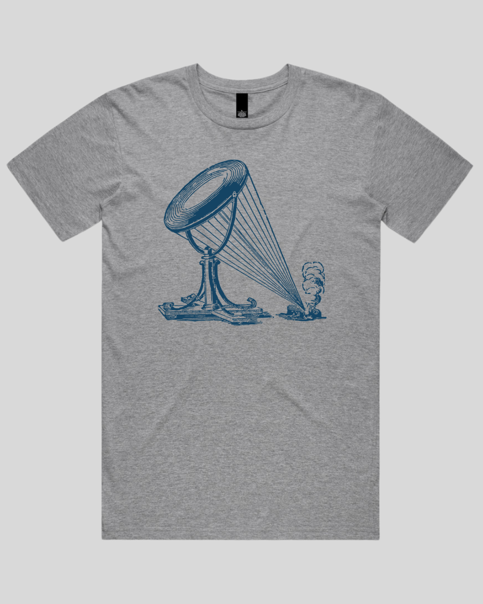 Retro Magnifying Glass Men's T-Shirt