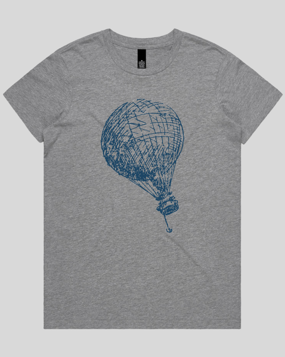 Balloon-flying Women's T-Shirt