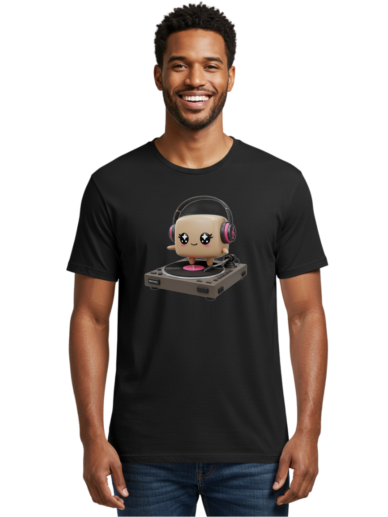 Nendoroid-Dj Men'S Graphic Tee, 100% Cotton, Comfortable Casual Summer Wear, Machine Washable, Vinyl Record Player, Kawaii Character, Robot Dj, Morikoki Brand, Cute Illustration, Pop Culture, Music Lover, Dj Equipment, Retro Style, Fun Design Bad359