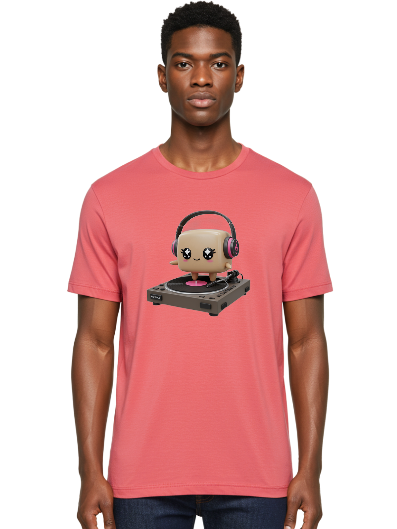 Nendoroid-Dj Men'S Graphic Tee, 100% Cotton, Comfortable Casual Summer Wear, Machine Washable, Vinyl Record Player, Kawaii Character, Robot Dj, Morikoki Brand, Cute Illustration, Pop Culture, Music Lover, Dj Equipment, Retro Style, Fun Design Bad359