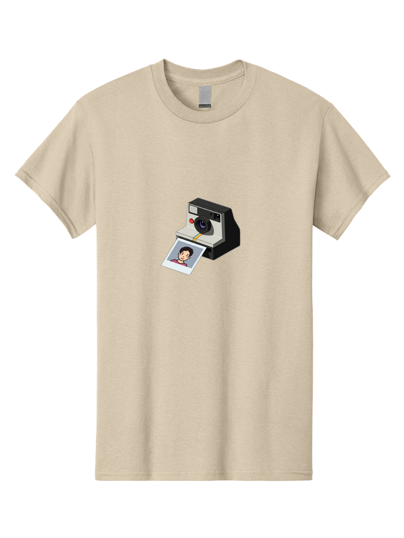 Polaroid-Camera-4 Men'S Graphic Tee, 100% Cotton, Comfortable Casual Summer Wear, Machine Washable, Polaroid Camera, Instant Photography, Retro Camera, Printed Photo, Smiling Man, Nostalgic Feel, Casual Portrait, Vintage Style Bae684