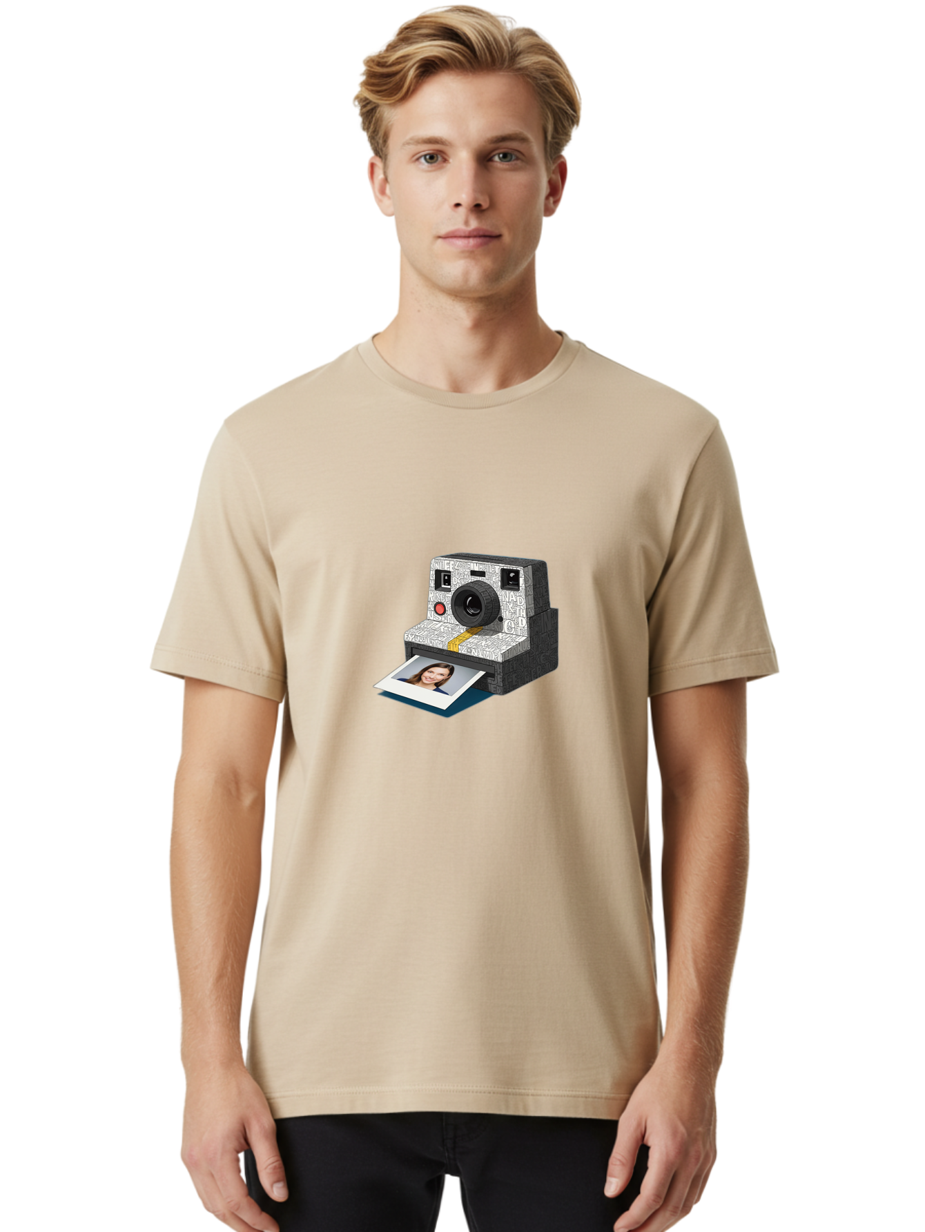 Polaroid-Camera-9 Men'S Graphic Tee, 100% Cotton, Comfortable Casual Summer Wear, Machine Washable, Vintage Camera, Instant Photography, Polaroid Picture, Smiling Woman, Retro Style, Nostalgic Feel, Analog Photography, Instant Print Bae689