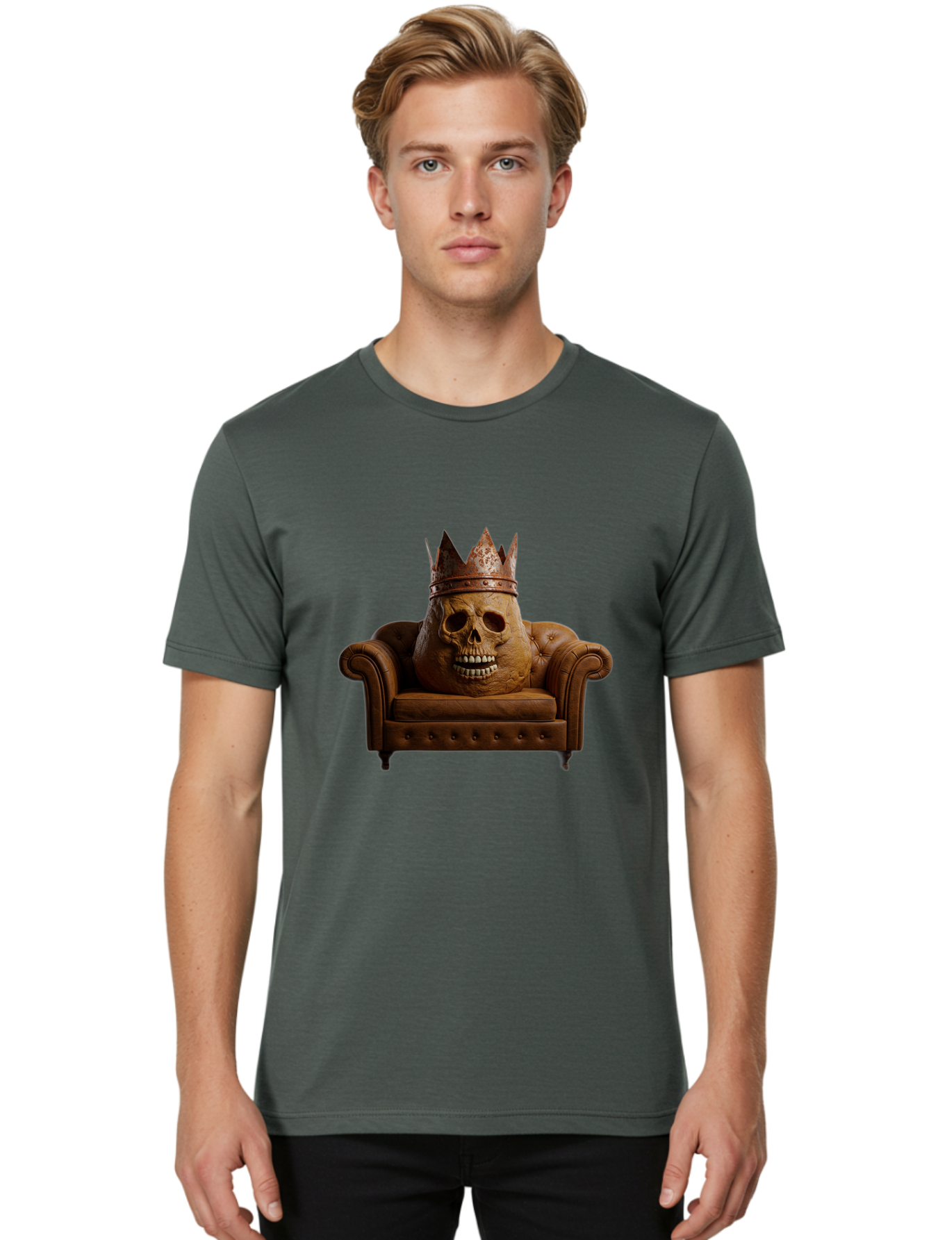 Crowned-Skull-On-Leather-Sofa Men'S Graphic Tee, 100% Cotton, Comfortable Casual Summer Wear, Machine Washable, Vintage Camera, Old Camera, Antique Camera, Black Camera, Classic Photography, Photography Equipment, Nostalgic Device, Bah832