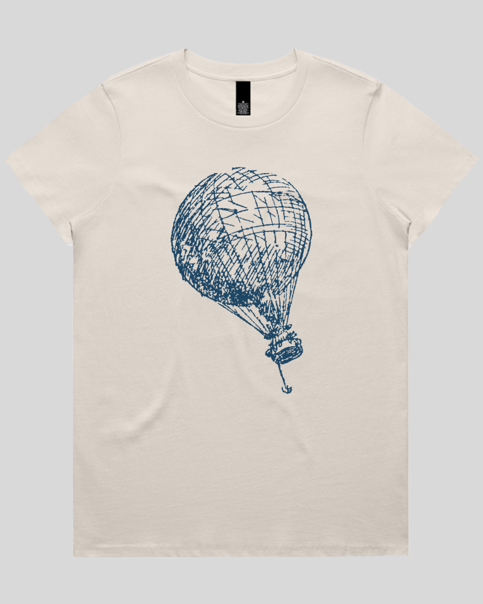 Balloon-flying Women's T-Shirt