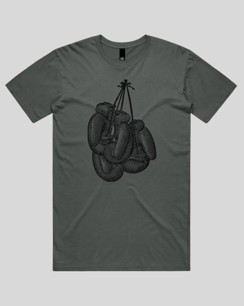 Glory Hung Up Men's T-Shirt