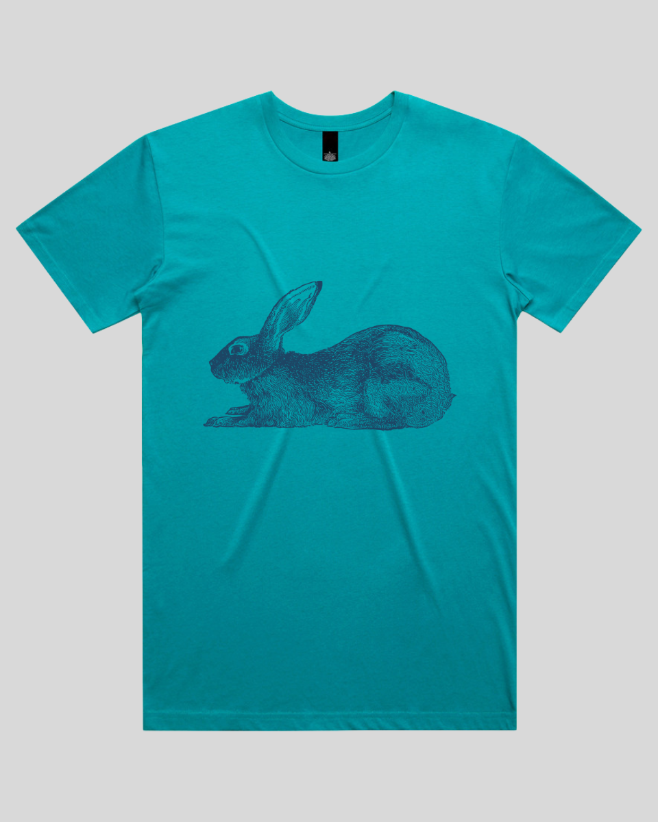 Rabbit Sitting Men T-Shirt