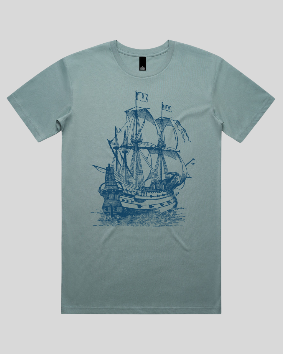 Warlord’s Ship Wake Men's T-Shirt