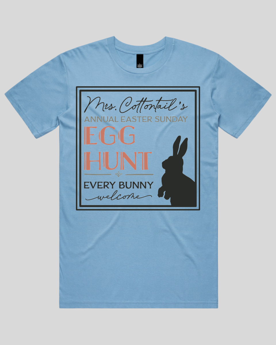 Mrs Cottontails Easter Egg Hunt Men's T-Shirt
