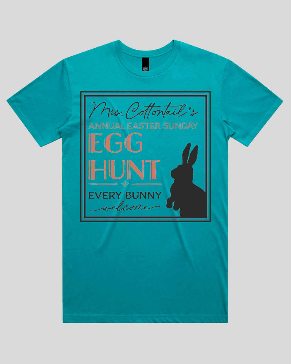 Mrs Cottontails Easter Egg Hunt Men's T-Shirt