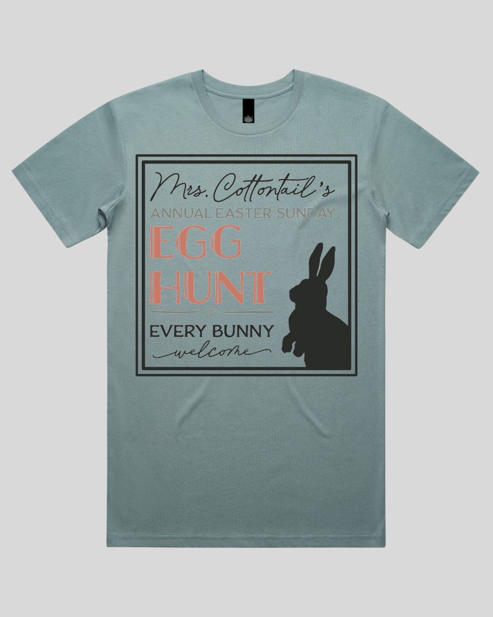 Mrs Cottontails Easter Egg Hunt Men's T-Shirt