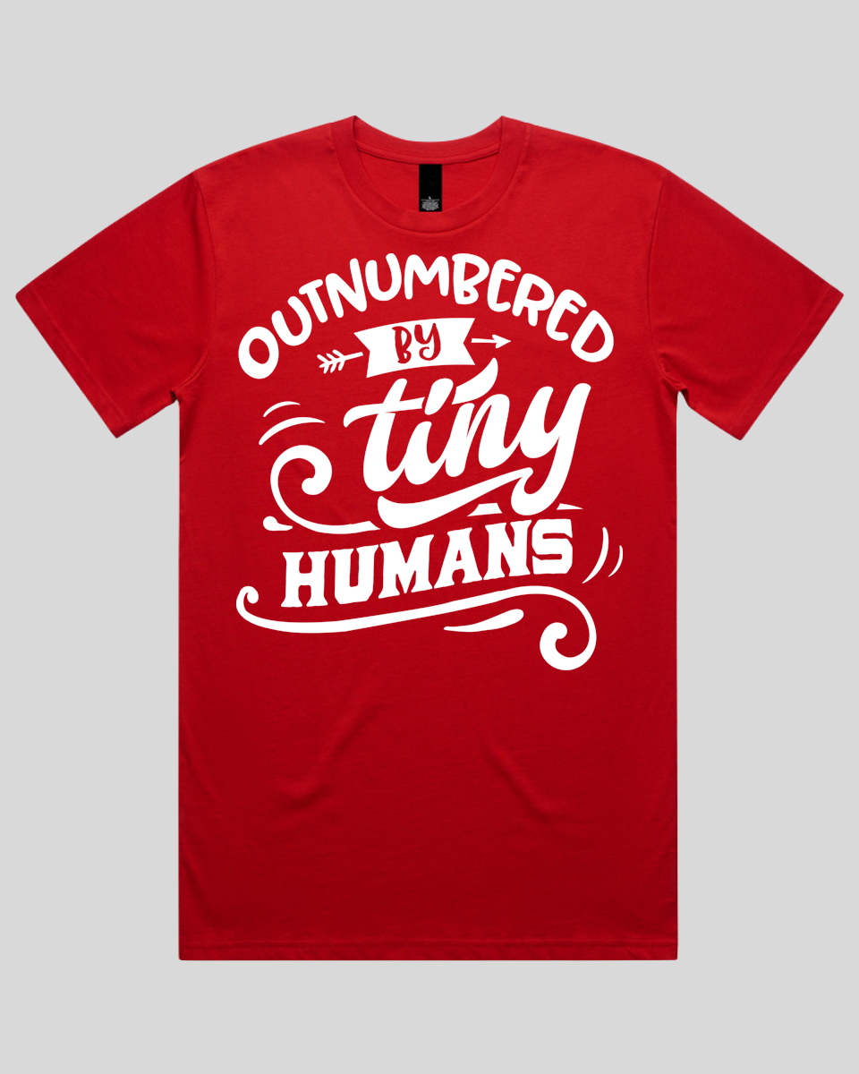 Outnumbered by tiny humans Men's T-Shirt