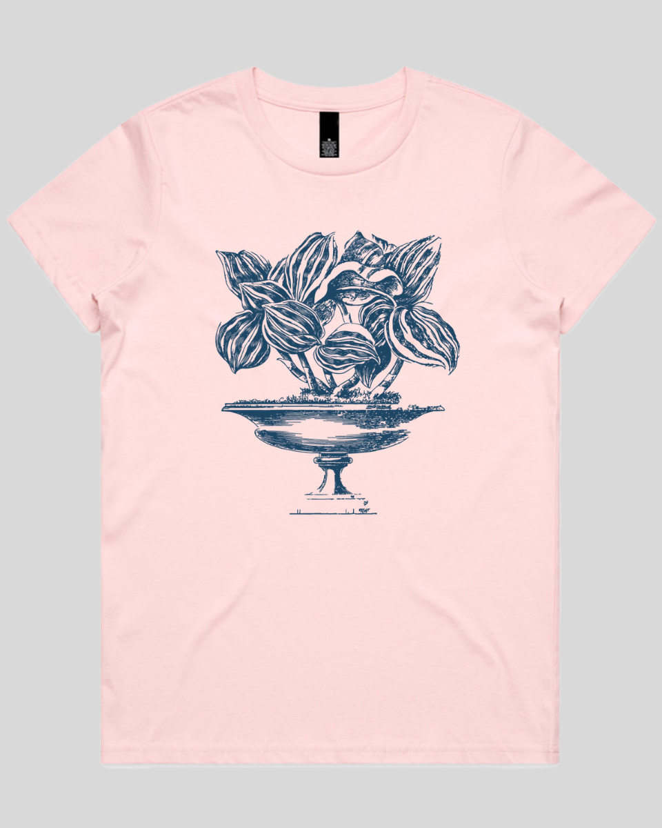 Lush Leaf Planter Women's T-Shirt