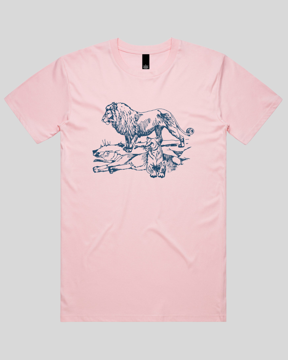 Watchful Kingship Men's T-Shirt
