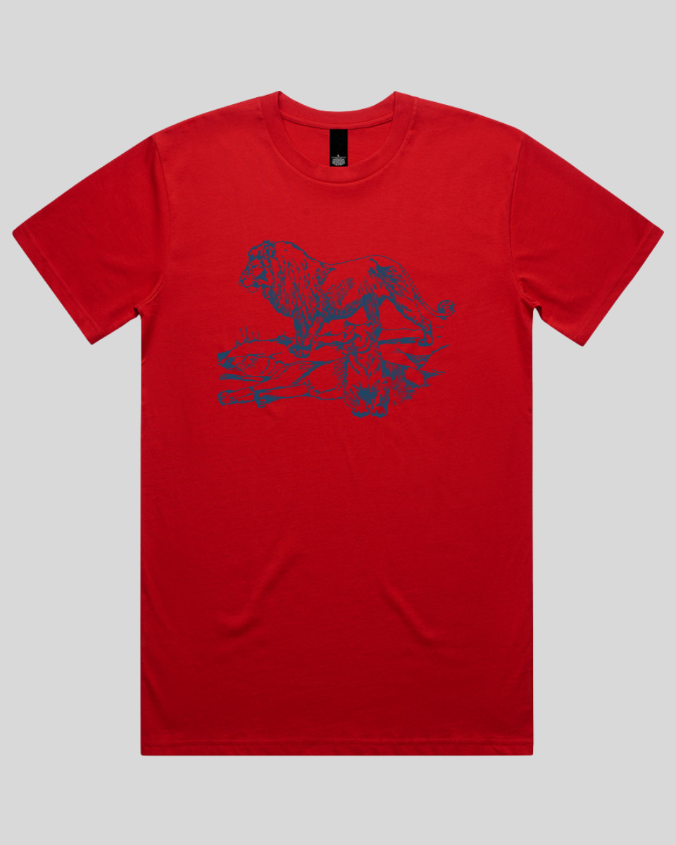 Watchful Kingship Men's T-Shirt