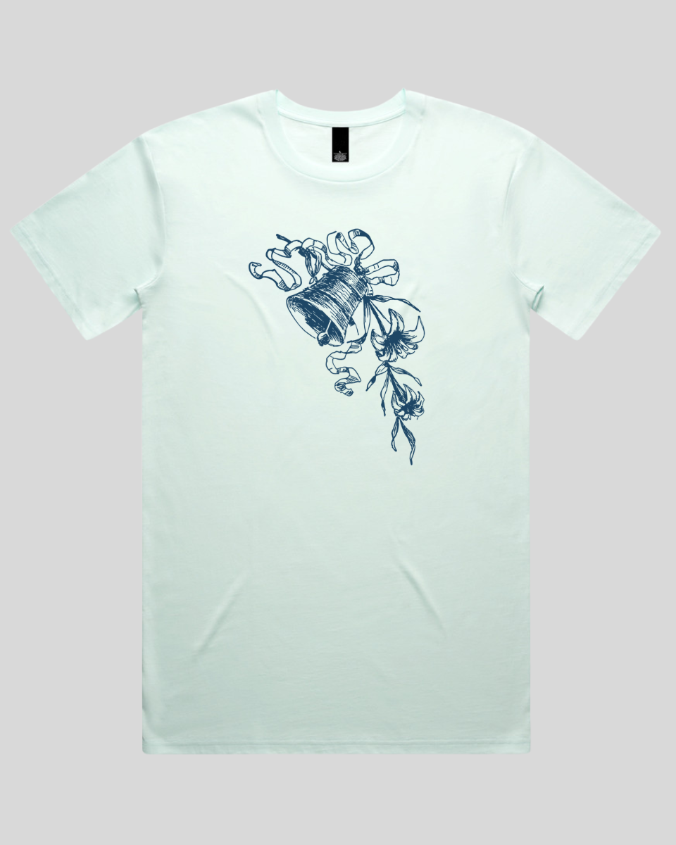 Victorian Bloom Ring Men's T-Shirt