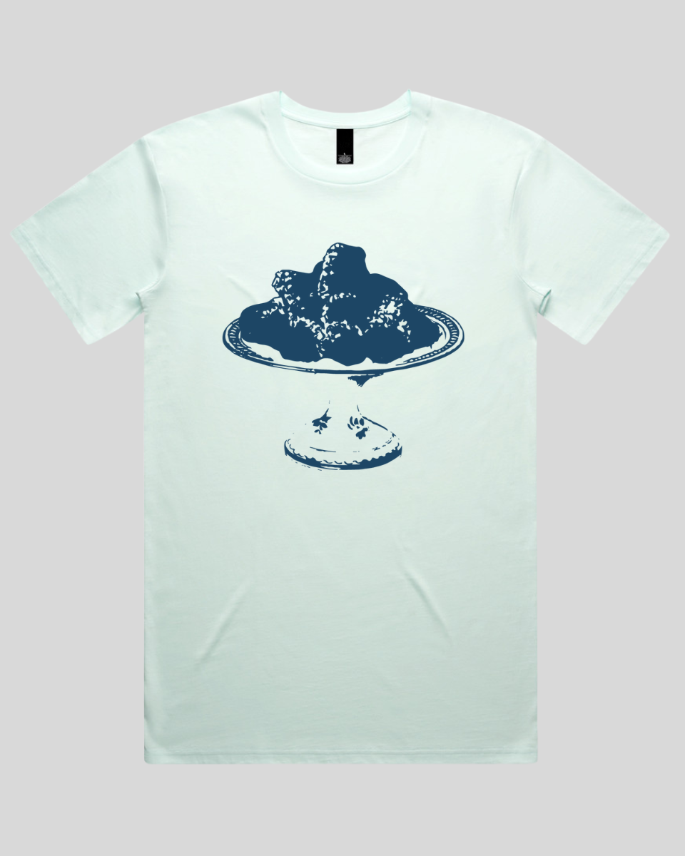 Crowned Cake Men's T-Shirt