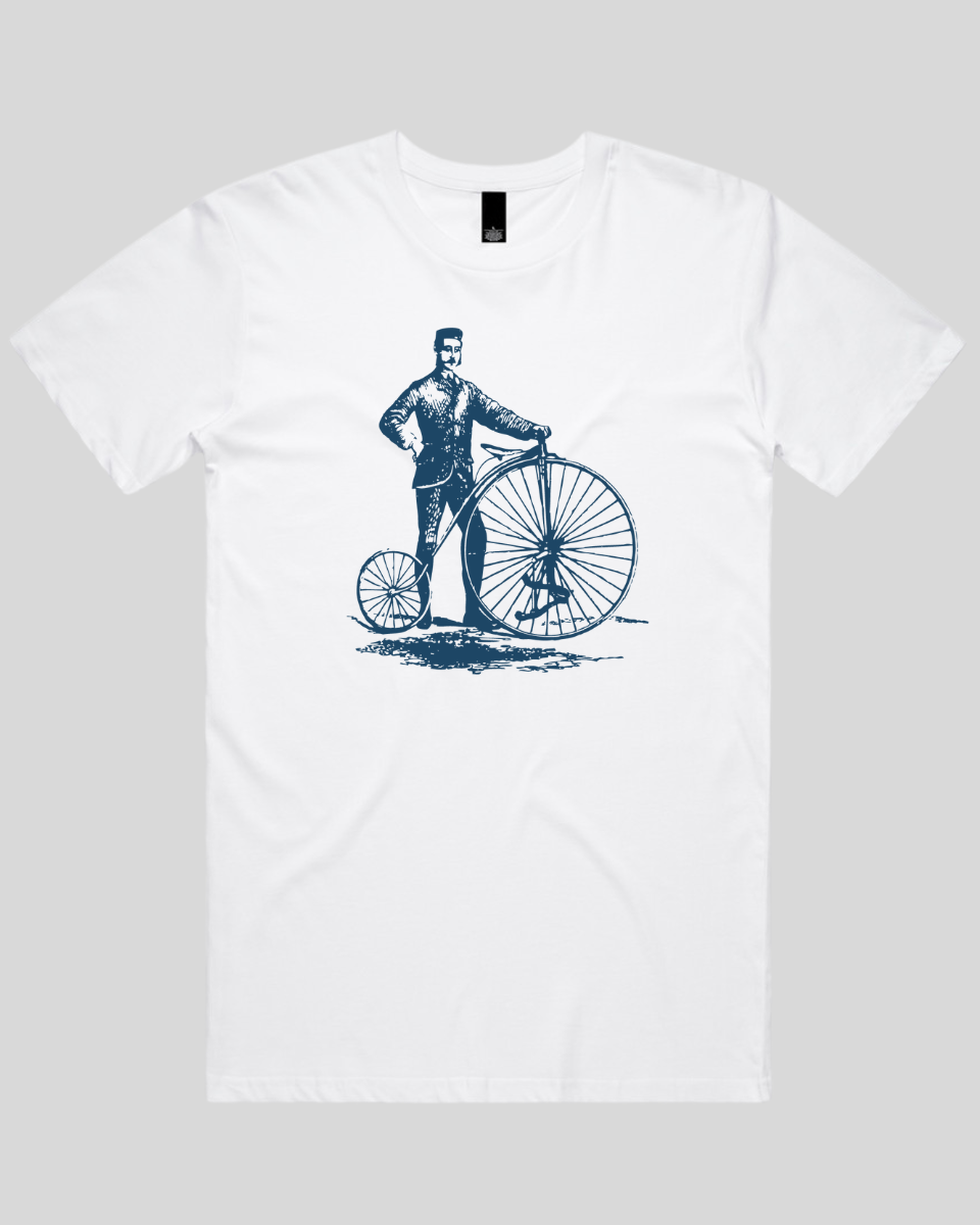 Old-Fashioned Gentleman and Bicycle Men's T-Shirt