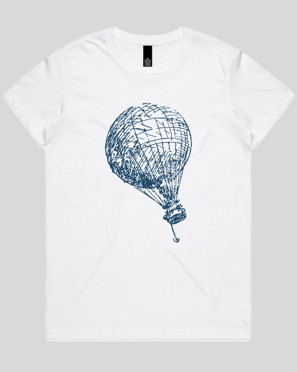 Balloon-flying Women's T-Shirt