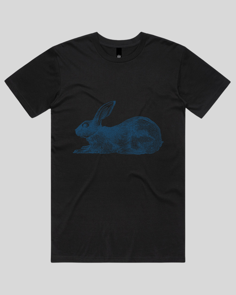 Rabbit Sitting Men T-Shirt
