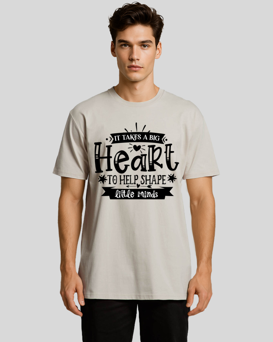 It takes a big heart to help shape little minds Men's T-Shirt