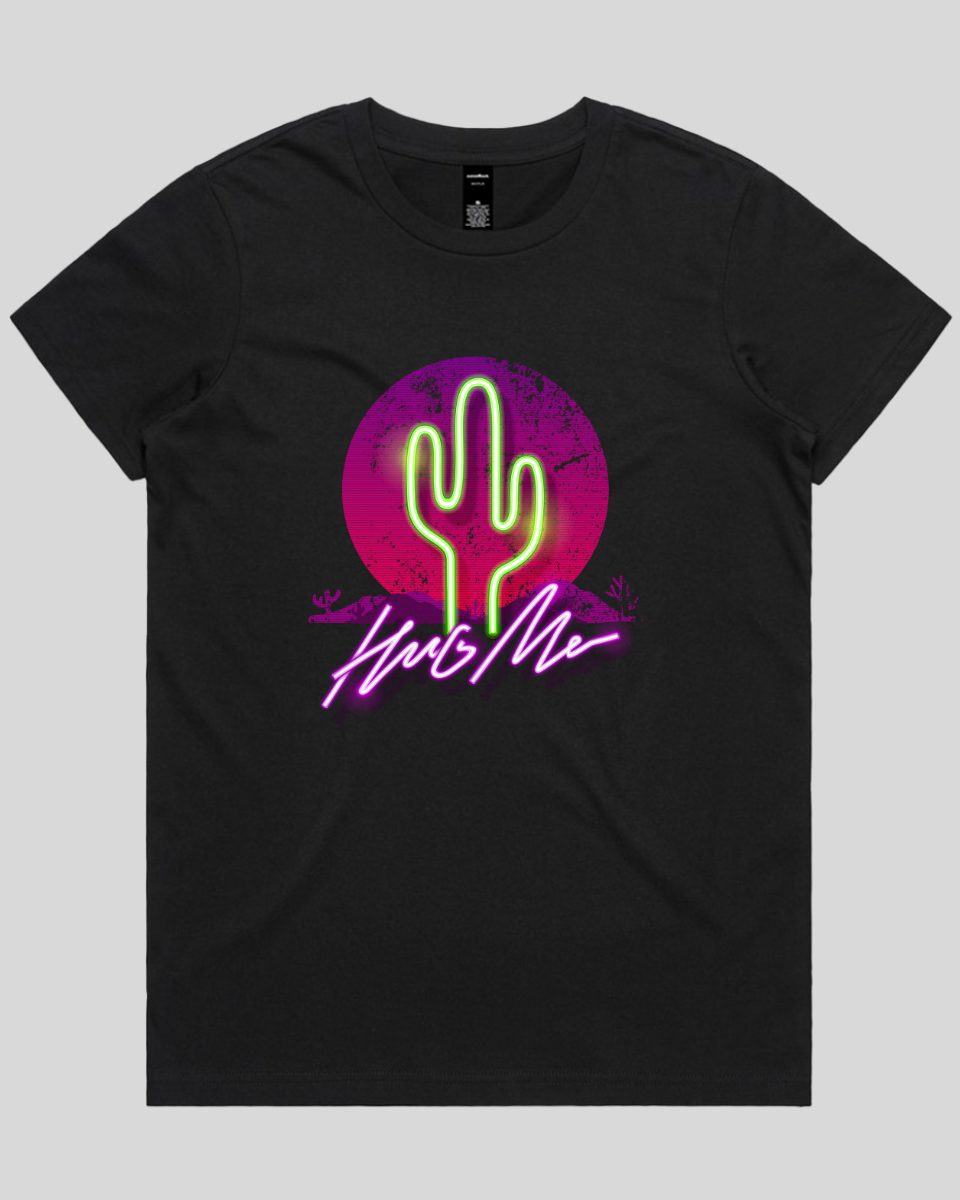 Hug Me Women's T-Shirt