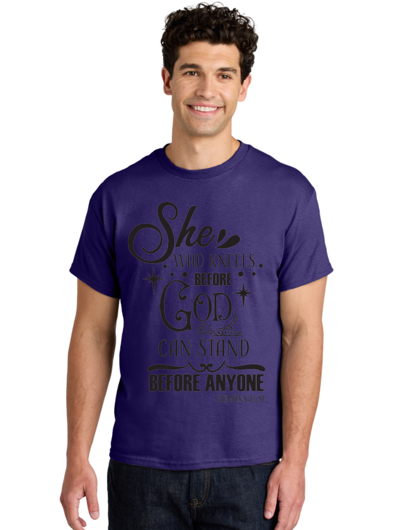 She-Who-Kneels-Before-God Men'S Graphic Tee, 100% Cotton, Comfortable Casual Summer Wear, Machine Washable, Inspirational Quote, Biblical Verse, Romans 8:31, She Who Kneels Before God Can Stand Before Anyone, Motivational Phrase, Aad158