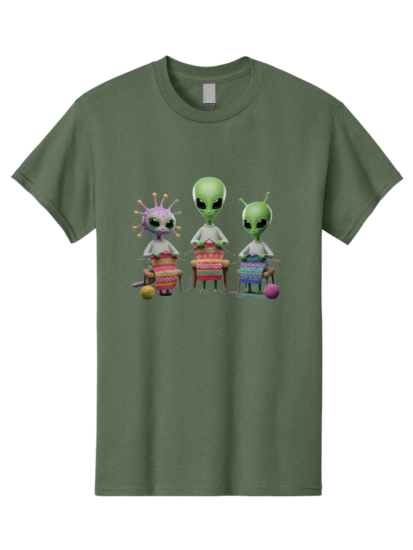Aliens-Knitting Men'S Graphic Tee, 100% Cotton, Comfortable Casual Summer Wear, Machine Washable, Cartoon Aliens, Knitting Patterns, Colorful Yarn, Creative Creatures, Extraterrestrial Hobby, Playful Illustration, Knitting Needles, Bab638