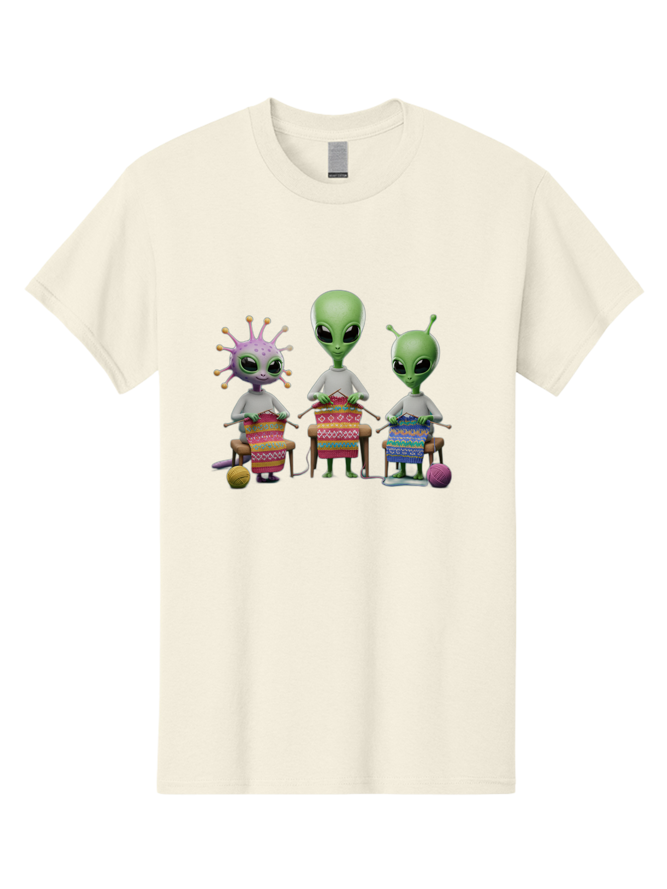 Aliens-Knitting Men'S Graphic Tee, 100% Cotton, Comfortable Casual Summer Wear, Machine Washable, Cartoon Aliens, Knitting Patterns, Colorful Yarn, Creative Creatures, Extraterrestrial Hobby, Playful Illustration, Knitting Needles, Bab638