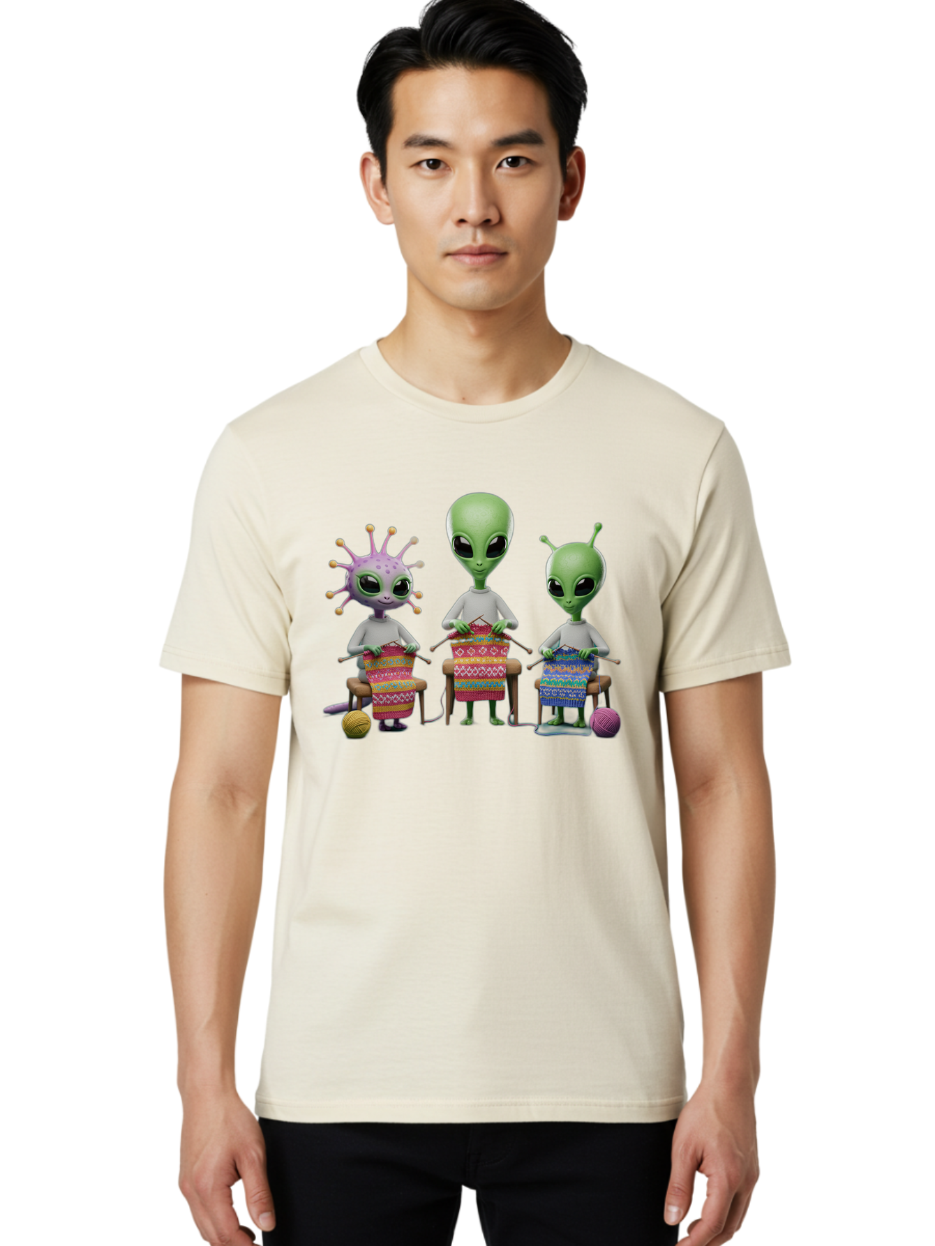 Aliens-Knitting Men'S Graphic Tee, 100% Cotton, Comfortable Casual Summer Wear, Machine Washable, Cartoon Aliens, Knitting Patterns, Colorful Yarn, Creative Creatures, Extraterrestrial Hobby, Playful Illustration, Knitting Needles, Bab638