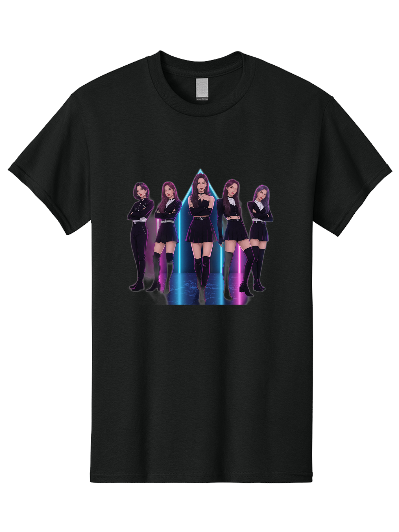 Itzy-Group-Shot Men'S Graphic Tee, 100% Cotton, Comfortable Casual Summer Wear, Machine Washable, K-Pop Group Itzy, Five Members Standing Together, Black Outfits, Futuristic Style, Neon Lights, Edgy Fashion, Modern Music, Group Pose, Bac077