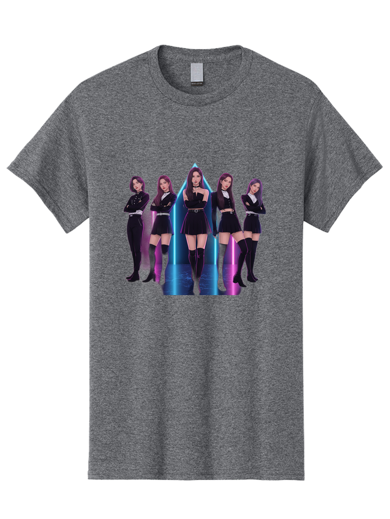 Itzy-Group-Shot Men'S Graphic Tee, 100% Cotton, Comfortable Casual Summer Wear, Machine Washable, K-Pop Group Itzy, Five Members Standing Together, Black Outfits, Futuristic Style, Neon Lights, Edgy Fashion, Modern Music, Group Pose, Bac077