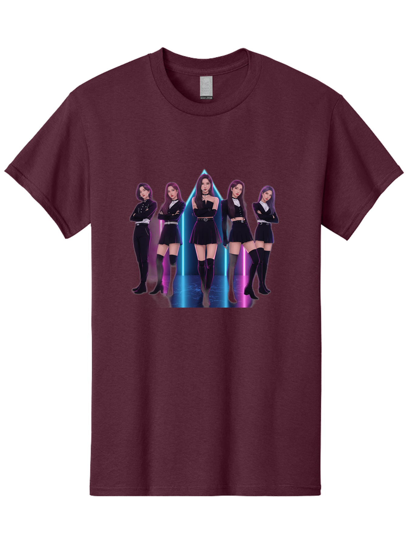 Itzy-Group-Shot Men'S Graphic Tee, 100% Cotton, Comfortable Casual Summer Wear, Machine Washable, K-Pop Group Itzy, Five Members Standing Together, Black Outfits, Futuristic Style, Neon Lights, Edgy Fashion, Modern Music, Group Pose, Bac077
