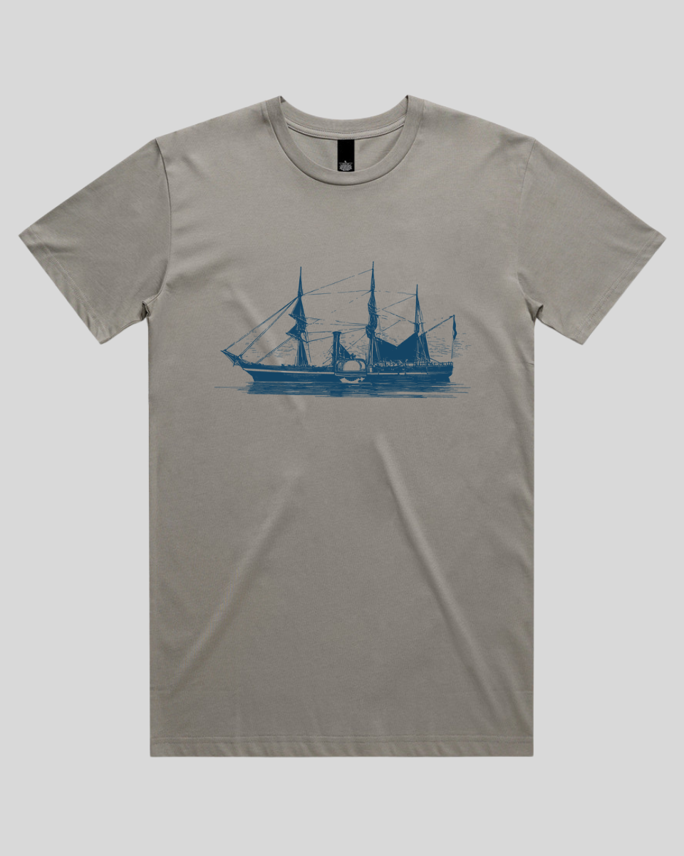 Ocean Ghost Ship Men's T-Shirt