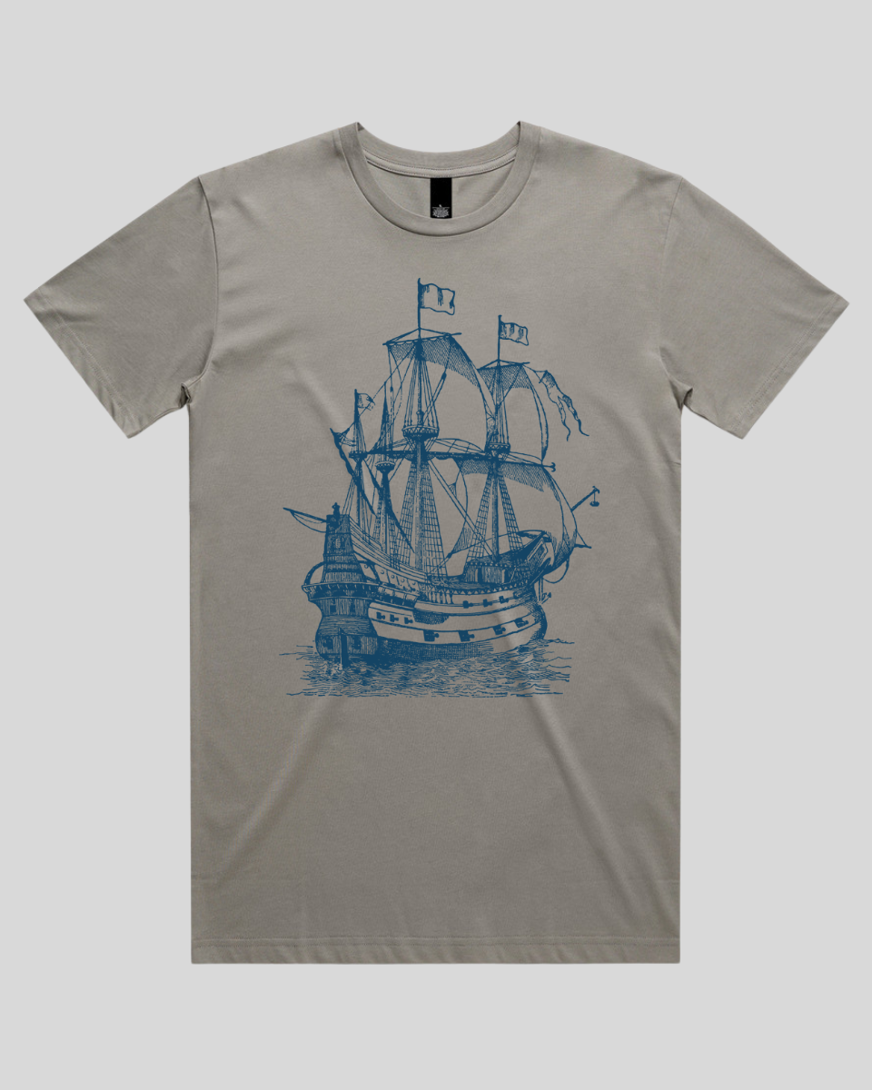 Warlord’s Ship Wake Men's T-Shirt