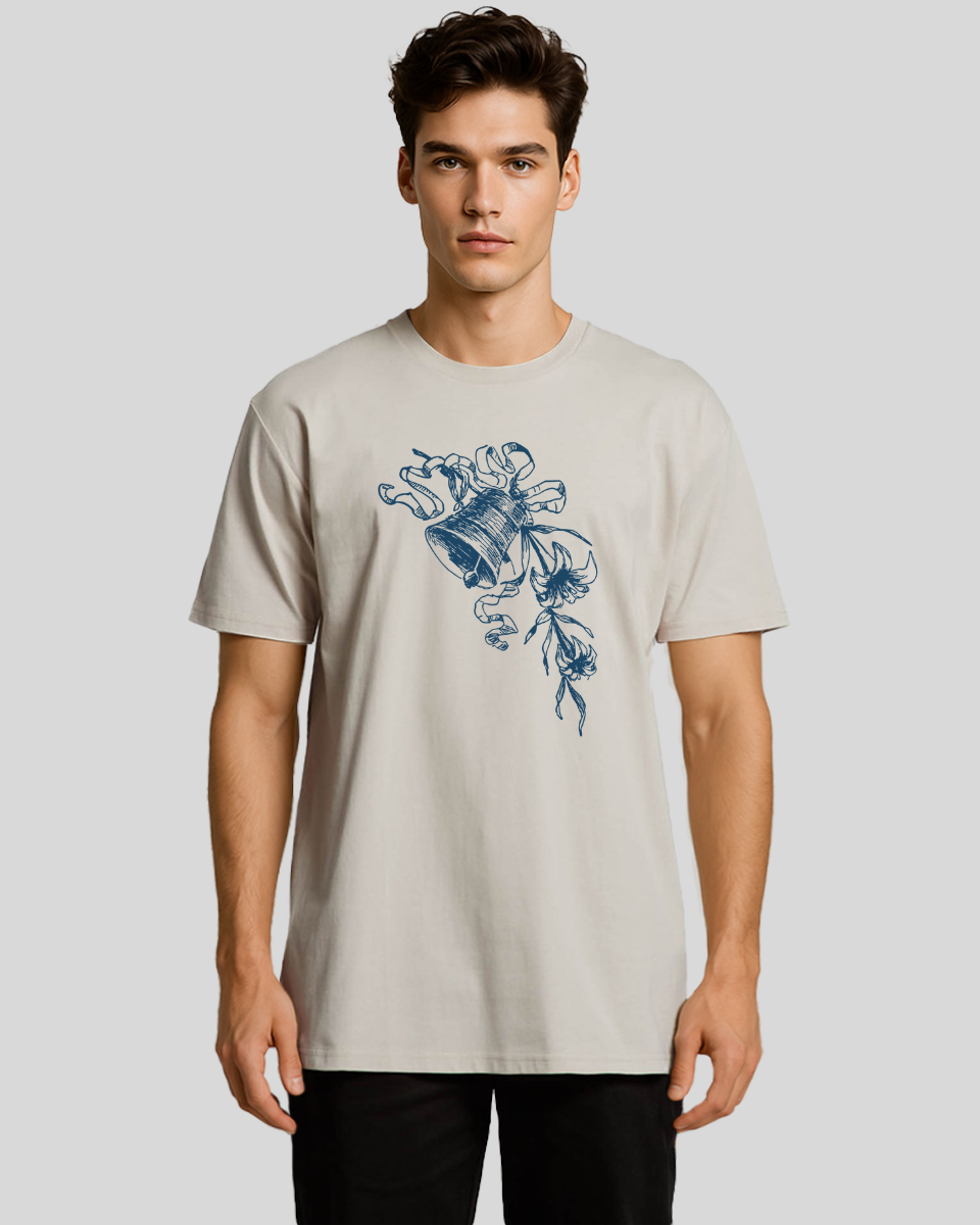 Victorian Bloom Ring Men's T-Shirt