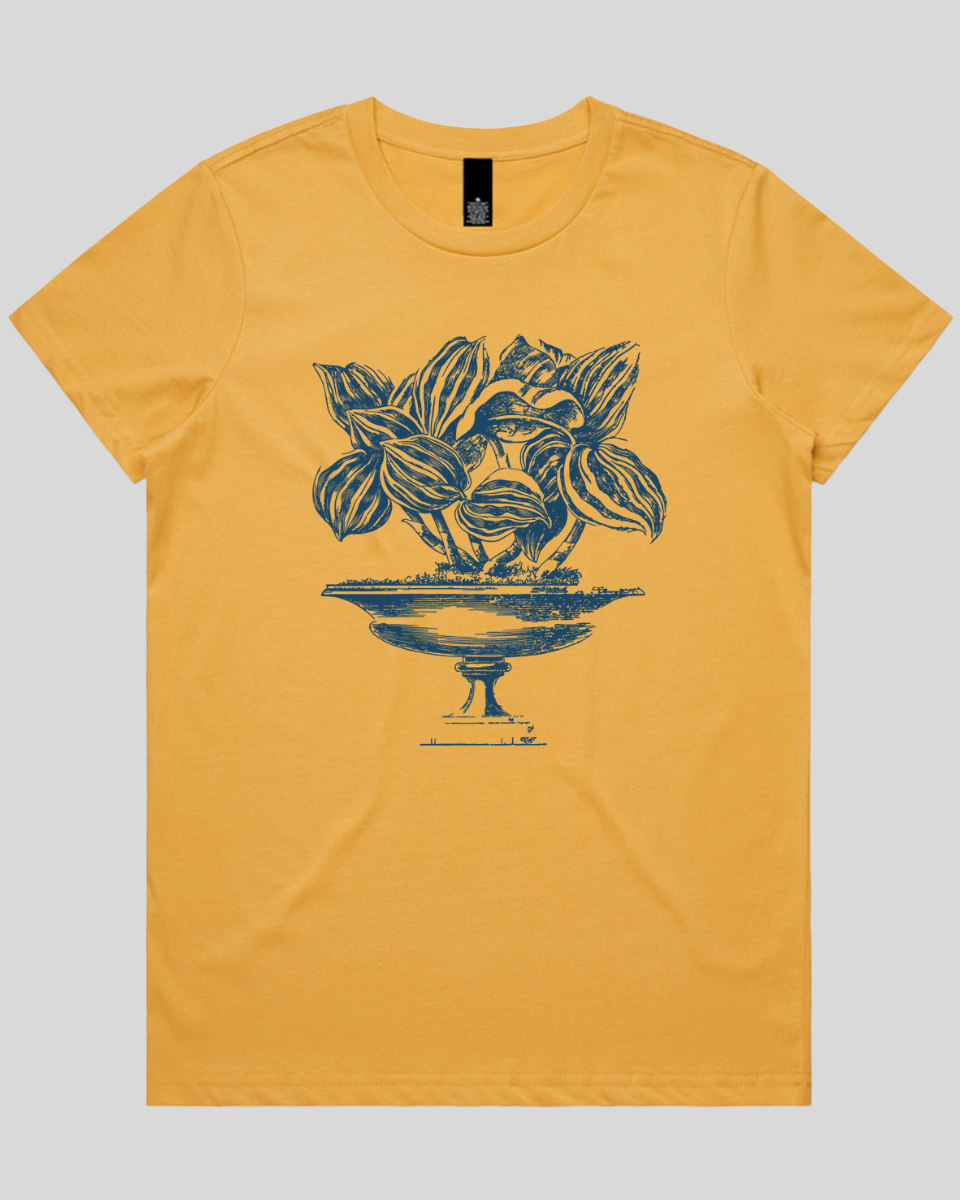 Lush Leaf Planter Women's T-Shirt