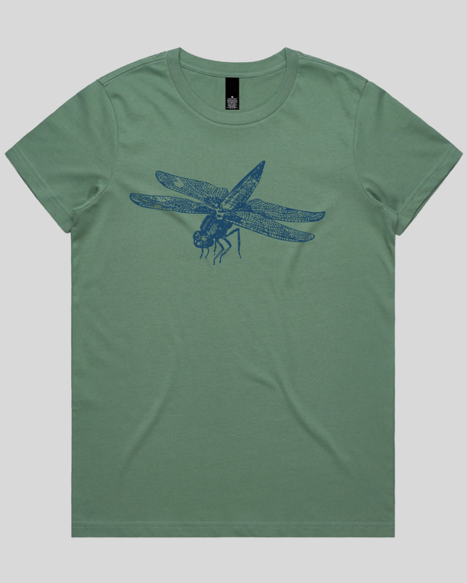 Insect-Flying Women's T-Shirt