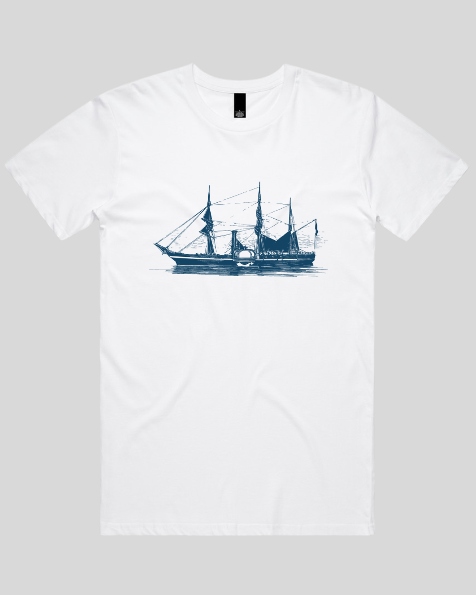 Ocean Ghost Ship Men's T-Shirt
