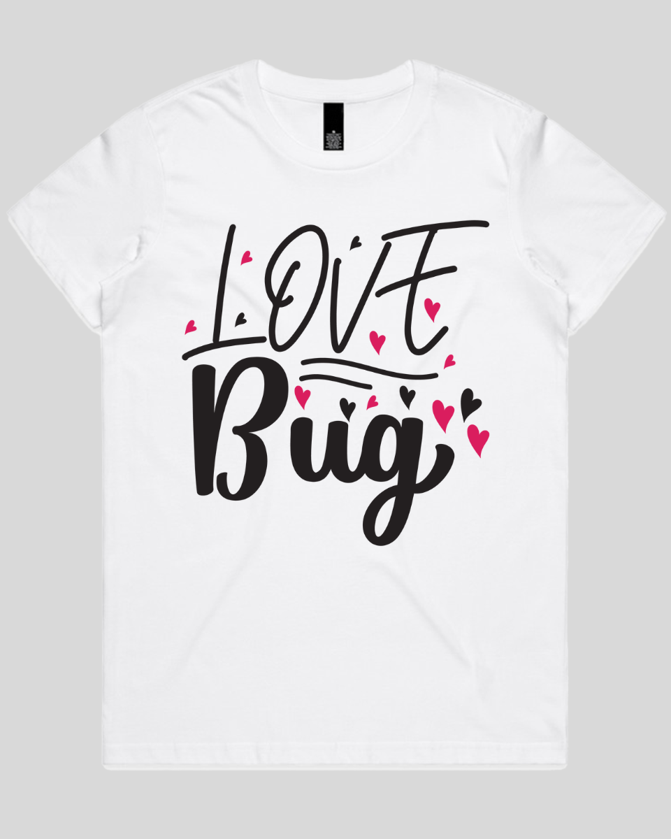 Love Bug  Women's T-Shirt